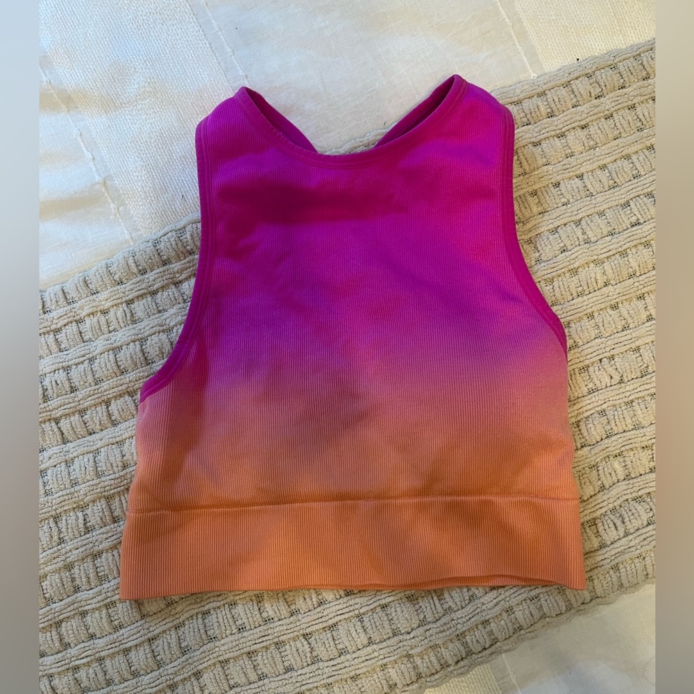 Victoria’s Secret Workout Crop Top
